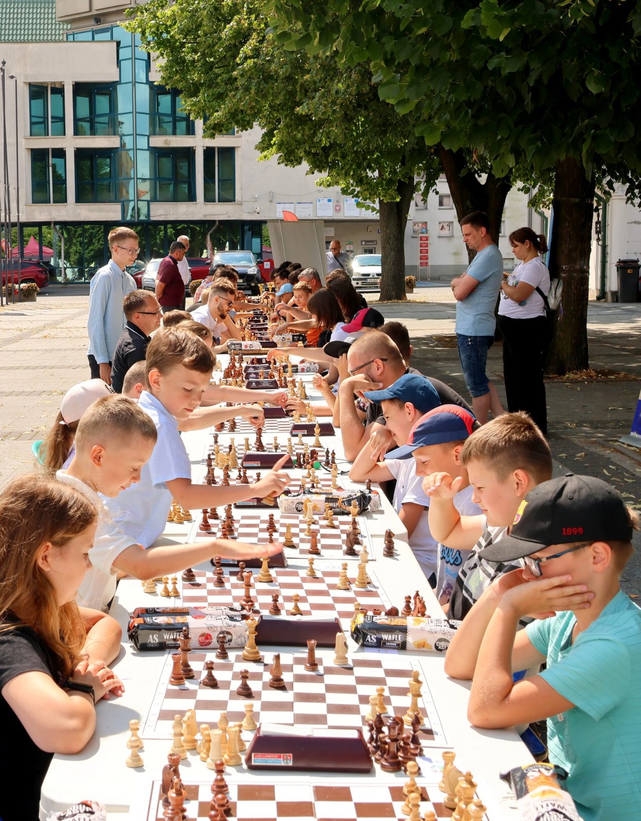 WSPIERAMY LOKALNĄ SPOŁECZNOŚĆ – Międzynarodowy Dzień Szachów w Lubartowie.